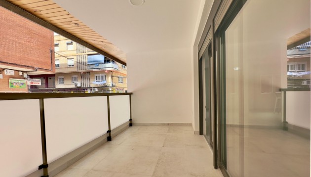 Odsprzedaż - Apartment - Torrevieja - El Acequión - Los Náufragos