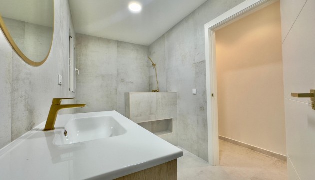 Odsprzedaż - Apartment - Torrevieja - El Acequión - Los Náufragos