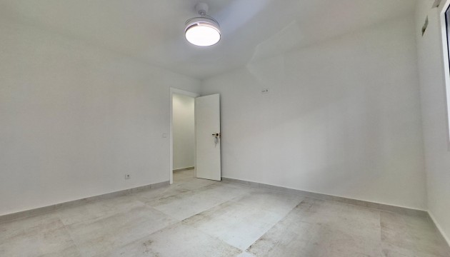 Odsprzedaż - Apartment - Torrevieja - El Acequión - Los Náufragos