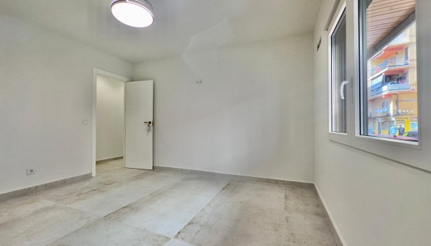 Odsprzedaż - Apartment - Torrevieja - El Acequión - Los Náufragos