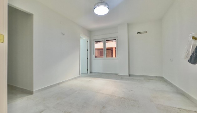 Odsprzedaż - Apartment - Torrevieja - El Acequión - Los Náufragos