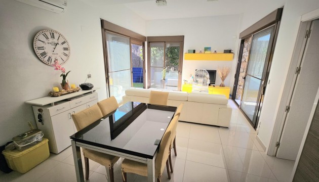 Odsprzedaż - Detached Villa - Orihuela Costa - Lomas de Cabo Roig