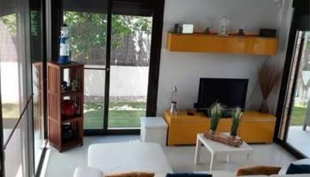 Odsprzedaż - Detached Villa - Orihuela Costa - Lomas de Cabo Roig