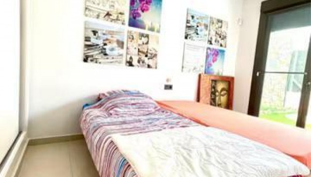 Odsprzedaż - Detached Villa - Orihuela Costa - Lomas de Cabo Roig