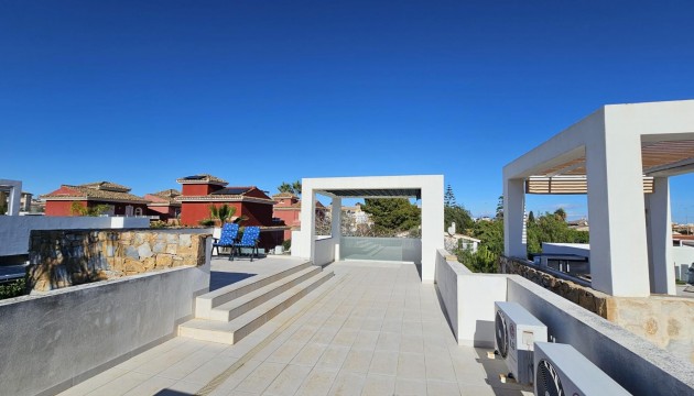 Odsprzedaż - Detached Villa - Orihuela Costa - Lomas de Cabo Roig