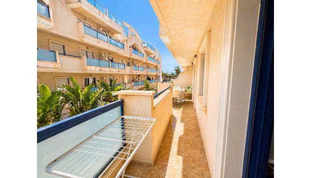 Odsprzedaż - Apartment - Orihuela Costa - Cabo Roig