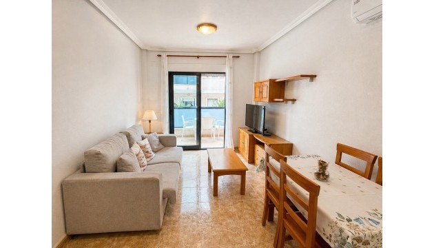 Odsprzedaż - Apartment - Orihuela Costa - Cabo Roig
