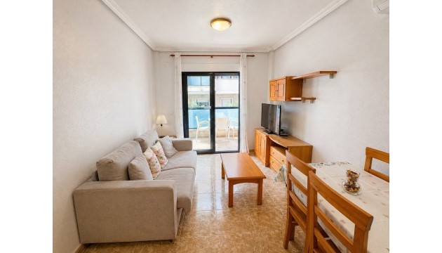 Odsprzedaż - Apartment - Orihuela Costa - Cabo Roig