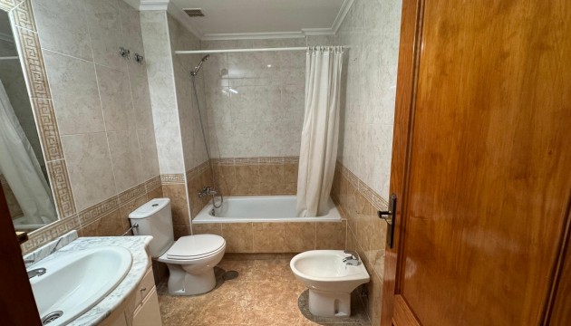 Odsprzedaż - Apartment - Orihuela Costa - Cabo Roig