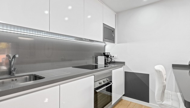 Odsprzedaż - Apartment - Orihuela Costa - Villamartín