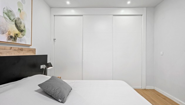 Odsprzedaż - Apartment - Orihuela Costa - Villamartín