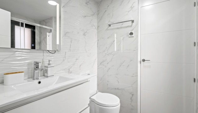 Odsprzedaż - Apartment - Orihuela Costa - Villamartín