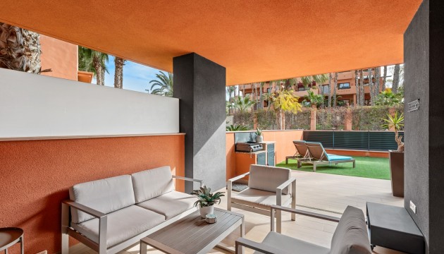 Odsprzedaż - Apartment - Orihuela Costa - Villamartín