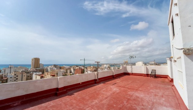 Odsprzedaż - Apartment - Torrevieja - Playa del Cura