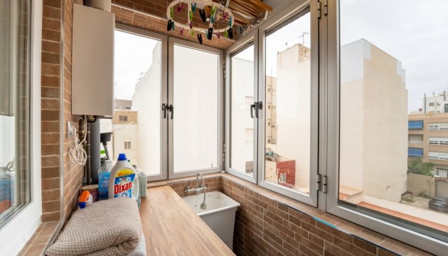 Odsprzedaż - Apartment - Torrevieja - Playa del Cura