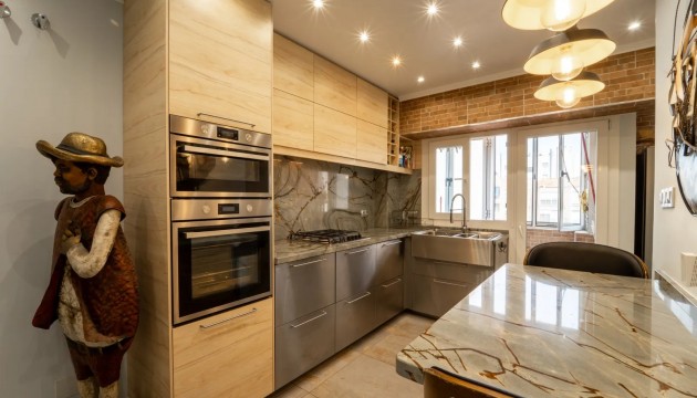 Odsprzedaż - Apartment - Torrevieja - Playa del Cura