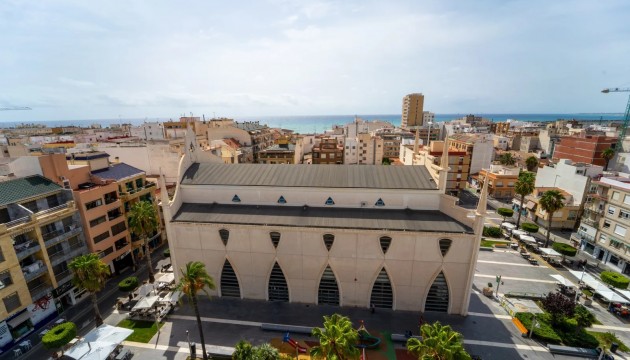 Odsprzedaż - Apartment - Torrevieja - Playa del Cura