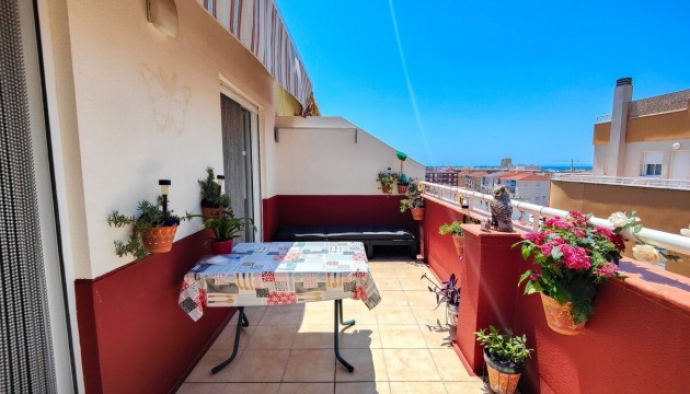 Herverkoop - Apartment - Torrevieja - Playa del Cura
