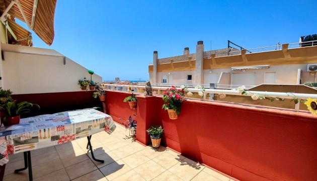 Odsprzedaż - Apartment - Torrevieja - Playa del Cura