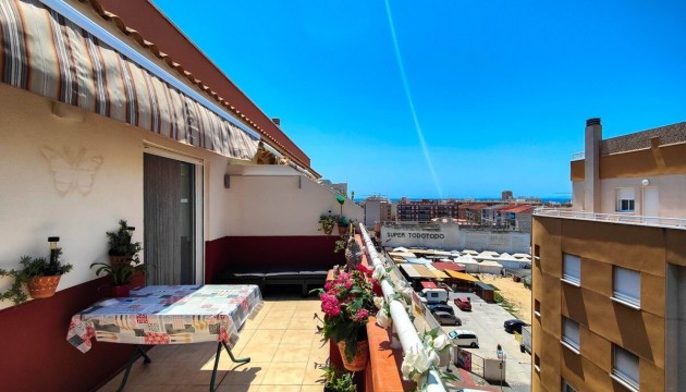 Odsprzedaż - Apartment - Torrevieja - Playa del Cura