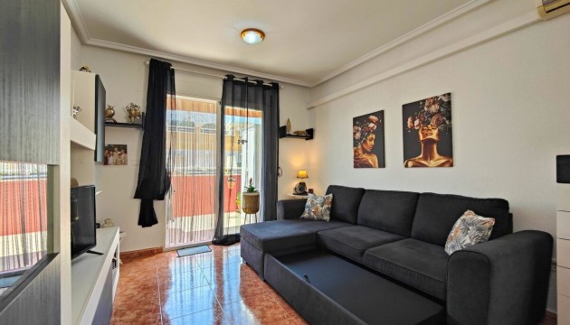 Odsprzedaż - Apartment - Torrevieja - Playa del Cura