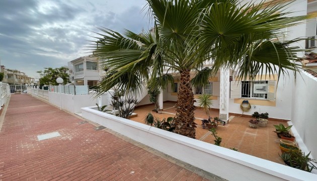Resale - Apartment - Orihuela Costa