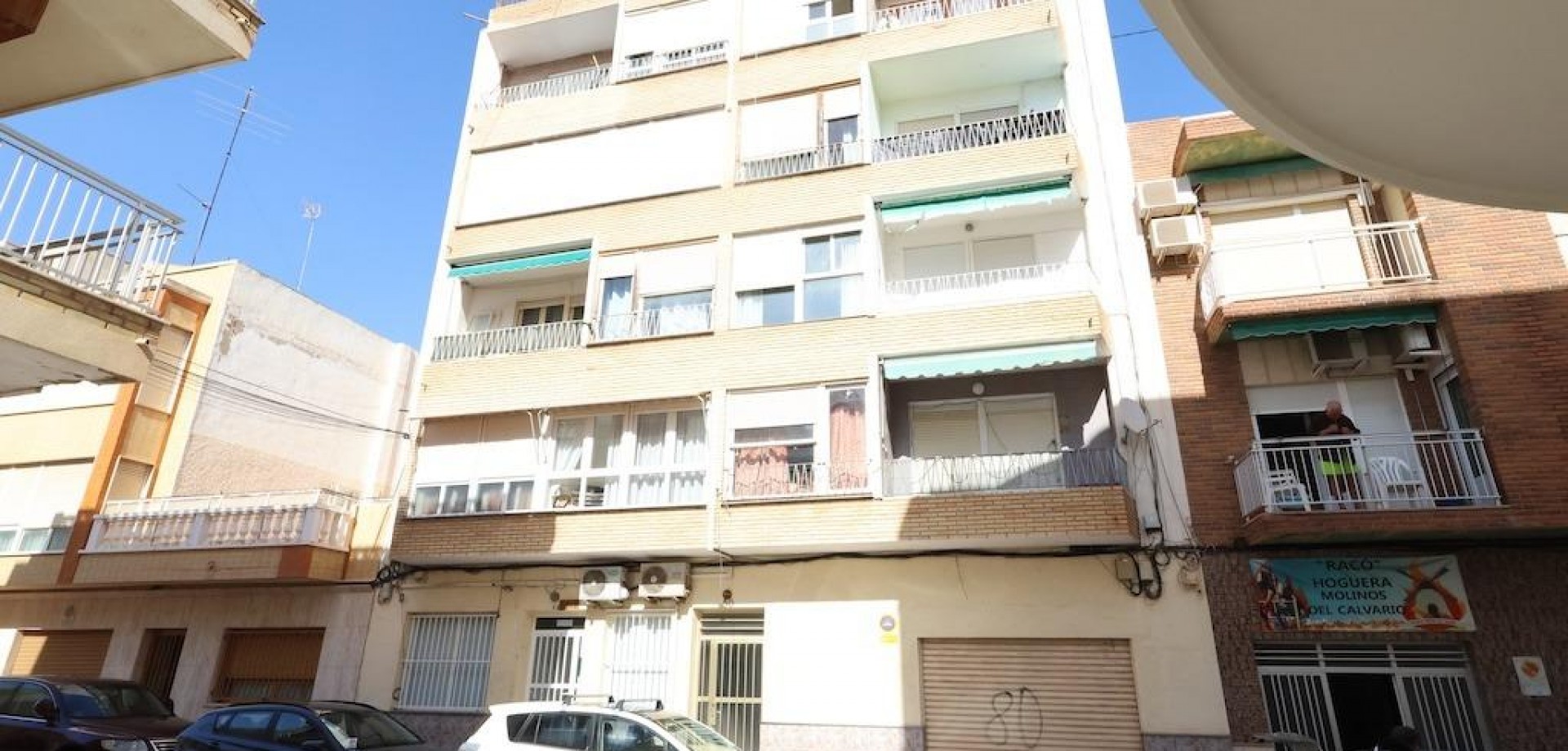 Apartment in Torrevieja - view 1