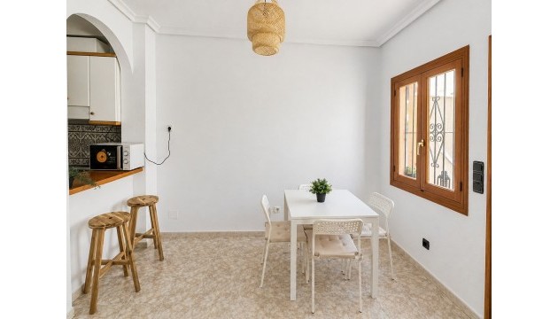 Odsprzedaż - Apartment - Orihuela Costa - Playa Flamenca