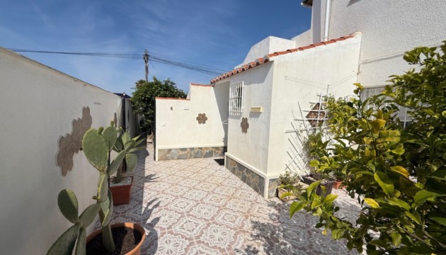 Перепродажа - Таунхаус - Torrevieja