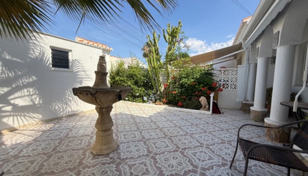 Перепродажа - Таунхаус - Torrevieja