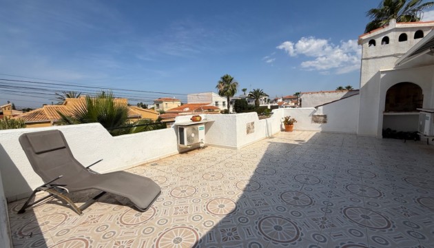 Перепродажа - Таунхаус - Torrevieja