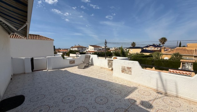 Перепродажа - Таунхаус - Torrevieja