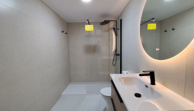 Resale - Apartment - Torrevieja