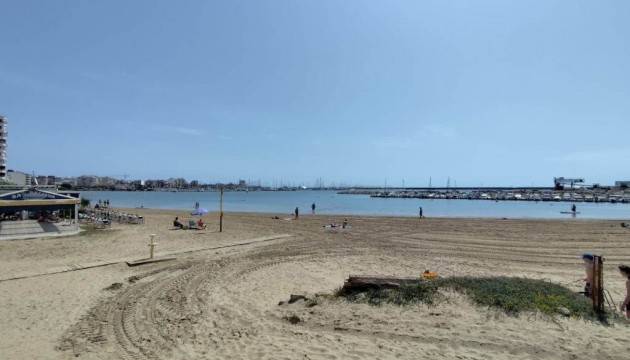 Resale - Apartment - Torrevieja