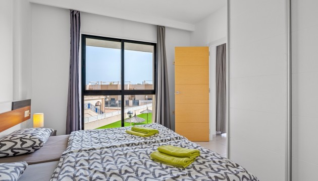 Odsprzedaż - Apartment - Orihuela Costa - La Zenia