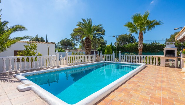 Odsprzedaż - Detached Villa - Orihuela - Orihuela Costa