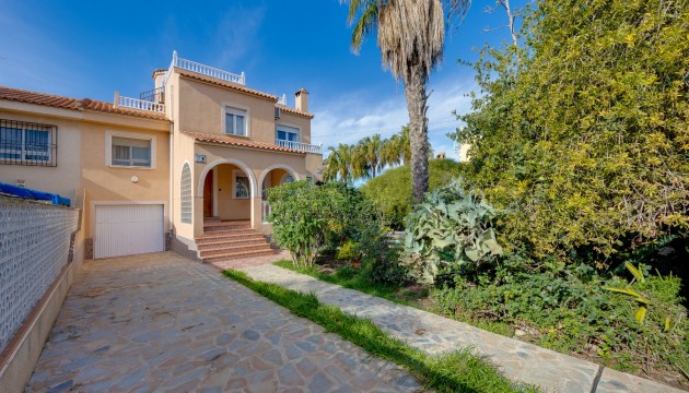 Перепродажа - отдельная вилла - Torrevieja - El chaparral