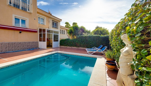 Перепродажа - отдельная вилла - Torrevieja - El chaparral