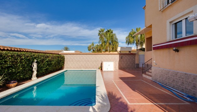 Перепродажа - отдельная вилла - Torrevieja - El chaparral
