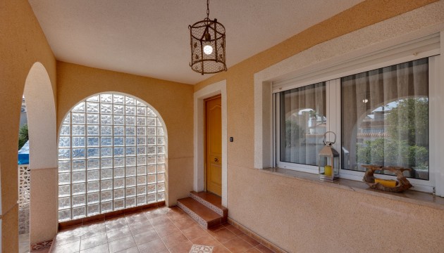 Перепродажа - отдельная вилла - Torrevieja - El chaparral