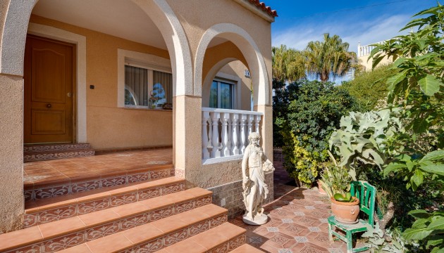 Перепродажа - отдельная вилла - Torrevieja - El chaparral