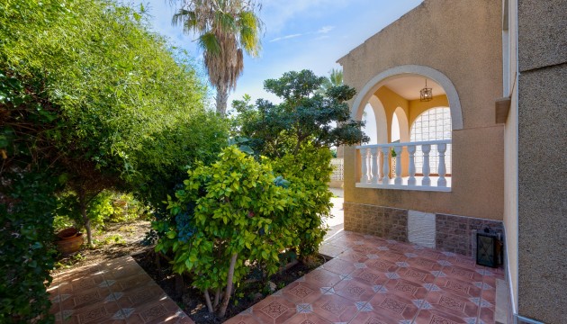 Перепродажа - отдельная вилла - Torrevieja - El chaparral