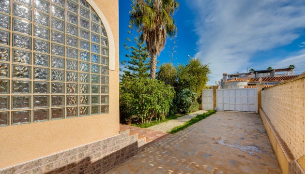 Перепродажа - отдельная вилла - Torrevieja - El chaparral