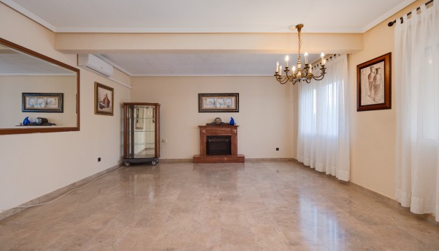 Перепродажа - отдельная вилла - Torrevieja - El chaparral