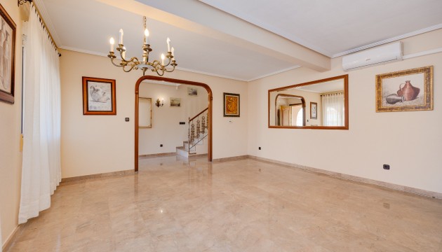 Перепродажа - отдельная вилла - Torrevieja - El chaparral