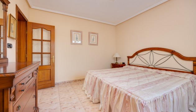Перепродажа - отдельная вилла - Torrevieja - El chaparral