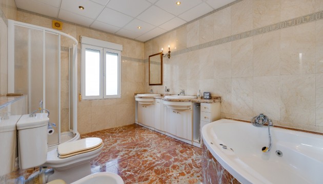 Перепродажа - отдельная вилла - Torrevieja - El chaparral