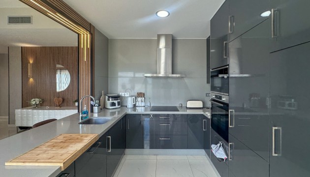 Resale - Detached Villa - Orihuela Costa