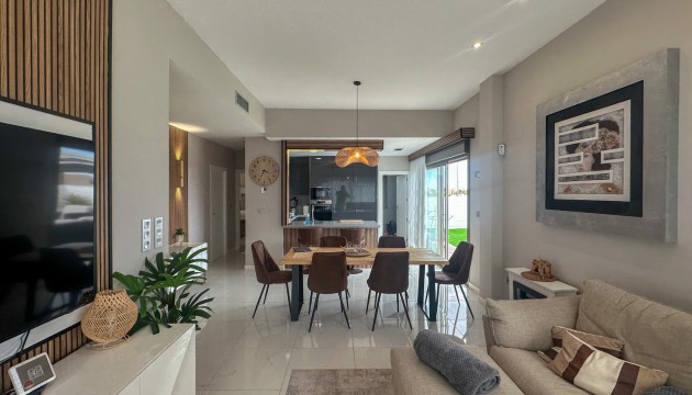 Resale - Detached Villa - Orihuela Costa