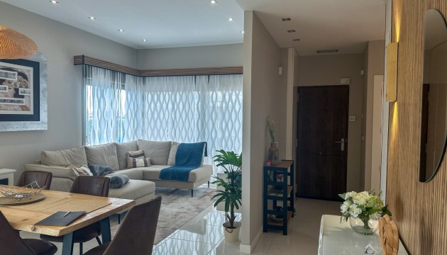 Resale - Detached Villa - Orihuela Costa